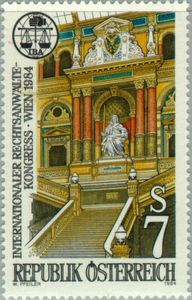 Justitia-Statue-in-the-Vienna-Palace-of-Justice[1]
